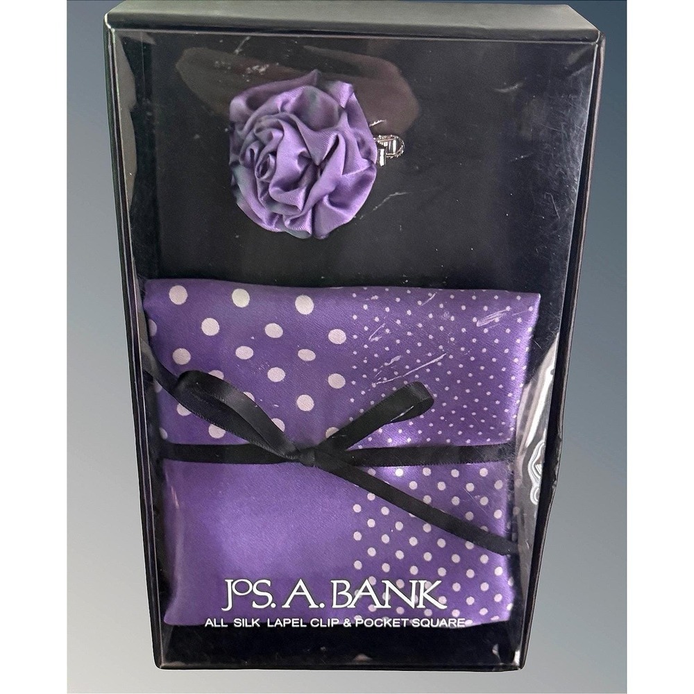 Jos. A. Bank Mens Purple Silk Polka Dot Pocket Square and Lapel Clip Prom Set